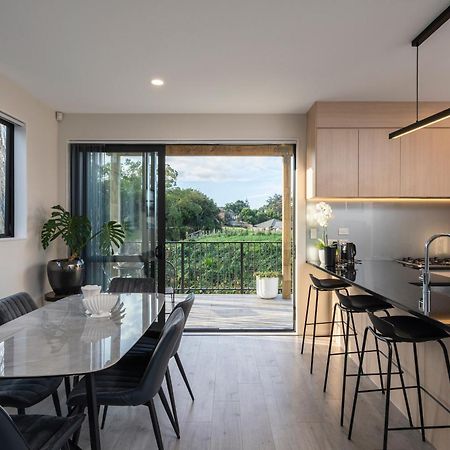 Modern Immaculate Residence In Mount Wellington Auckland Kültér fotó